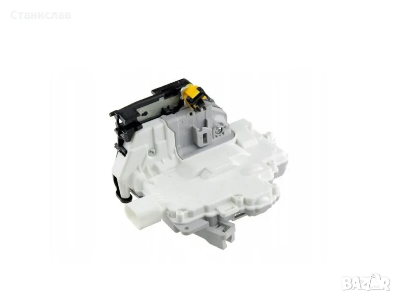  Seat Leon 1P MK2 Брава за задна дясна врата , снимка 1