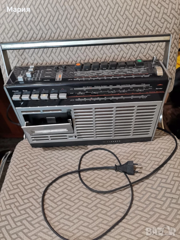 Ретро радио0касетофон telefunken bajazzo compact 101, снимка 1