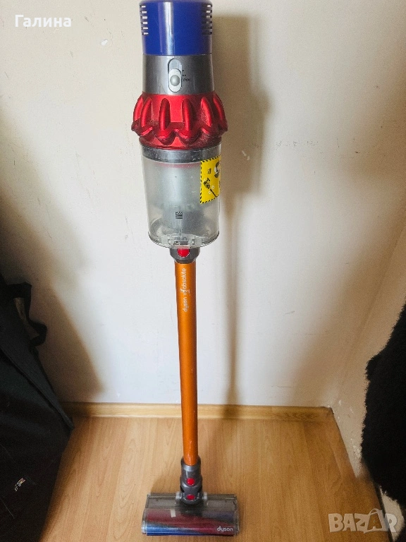 Dyson V8 absolute , снимка 1