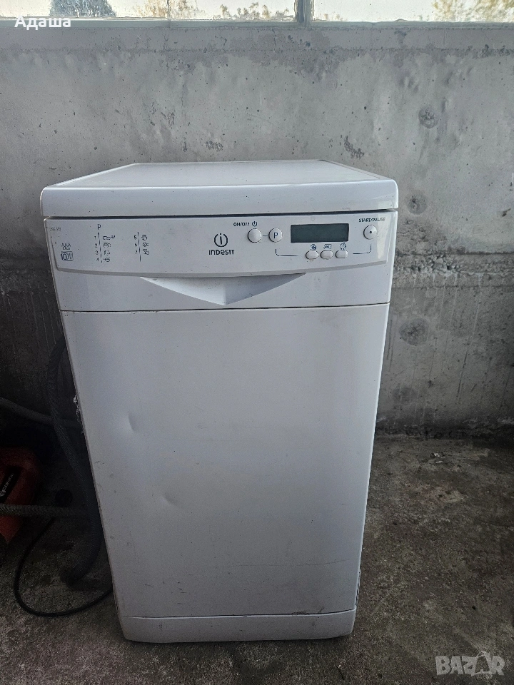 Съдомиялна Indesit dsg 573 на части, снимка 1