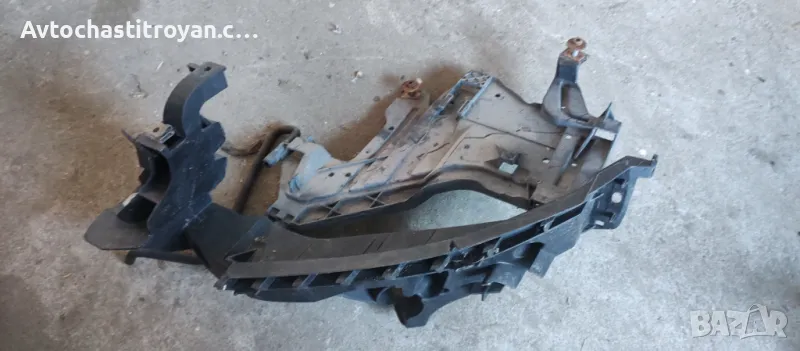 Ляв държач Фар Audi A4 B8, A5 - 8K0 805 607 A, снимка 1