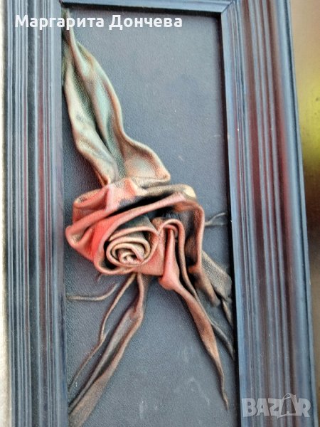 интересна картина изработена от кожа, снимка 1