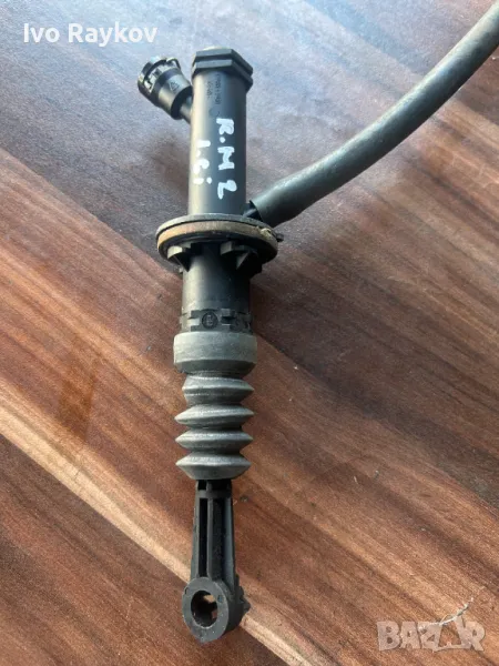 Горна помпа съединител за Рено Меган 2 Renault megane 8200 151 77, снимка 1