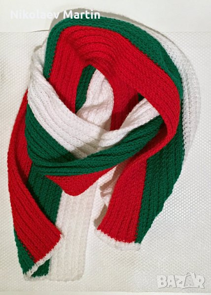 Български патриотичен шал ръчно плетен, снимка 1
