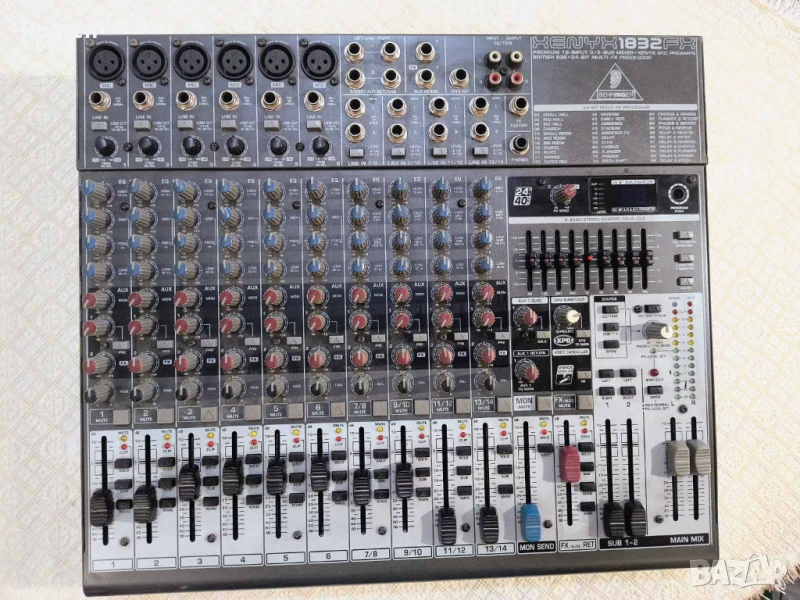 Mixer Behringer Xenyx 1832FX, снимка 1