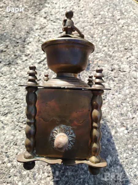 Белгийска бронзова мелачка за кафе и подправки, снимка 1