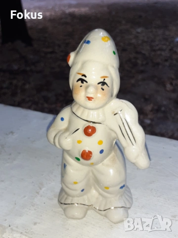 Порцелан - фигура статуетка