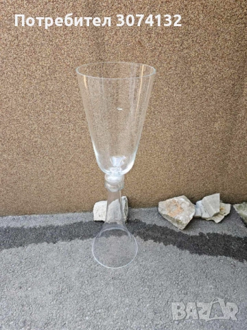 Голяма ръчно изработена ваза