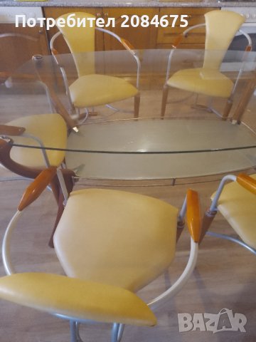 Спешно Кухненска маса с стъклен плот , снимка 2 - Маси - 43551865