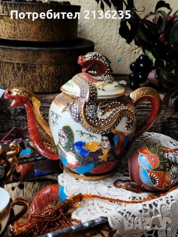 Японски порцеланов комплект – Satsuma , снимка 2 - Антикварни и старинни предмети - 51972671