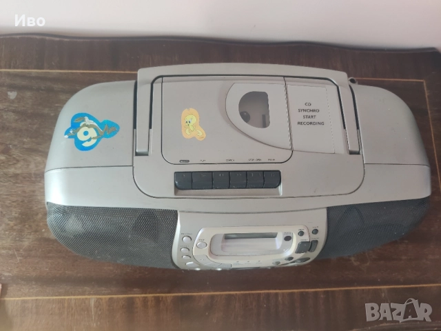 Philips AZ1518/00 радио, касетофон и компактдиск плеър, снимка 2 - Радиокасетофони, транзистори - 52075505