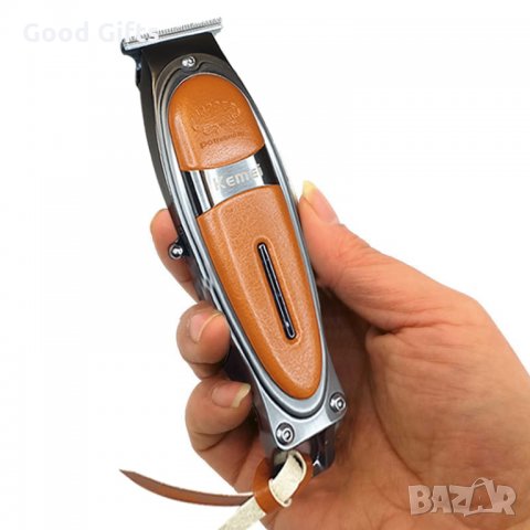 Машинка за подстригване и тример в едно Kemei KM-1946 с метален корпус, снимка 2 - Машинки за подстригване - 34707068