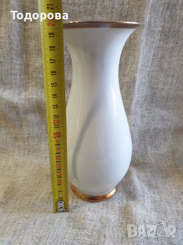 Порцеланова ваза -Бавария-довоенно производство, снимка 3 - Вази - 44911622