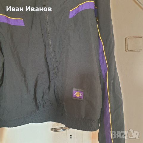 Оригинално горнище  Nike Lakers размер  ХЛ, снимка 16 - Спортни дрехи, екипи - 40350281