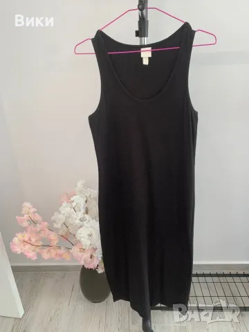 Рипсена рокля в размер М, снимка 3 - Рокли - 49301638