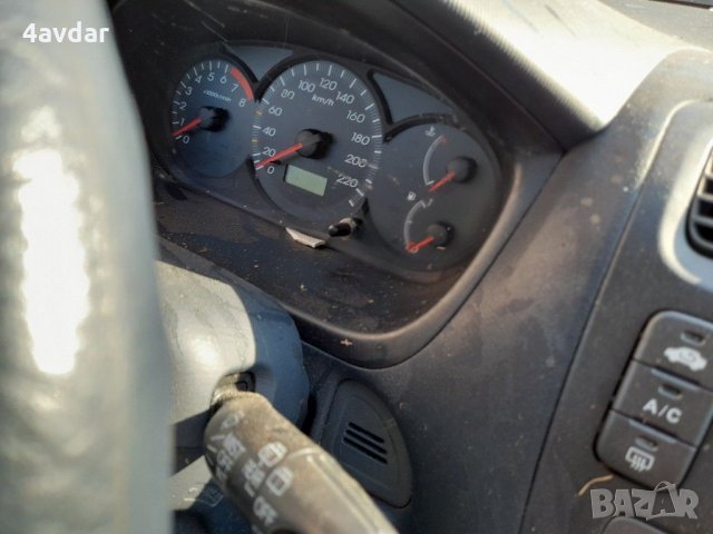 ХОНДА СИВИК 1.4 90к, снимка 6 - Автомобили и джипове - 33480381