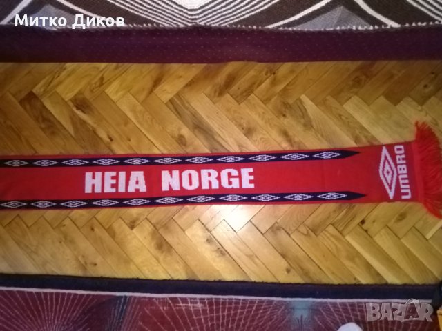 Норвегия Футболен шал Умбро, снимка 2 - Футбол - 28204138