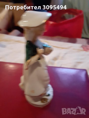 ПОРЦЕЛАНЕНА ФИГУРКА. ЮЖНА КОРЕЯ. 70те г., снимка 3 - Колекции - 33395993