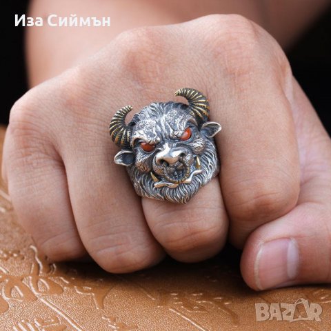 Масивен пръстен с Минотавър, снимка 3 - Пръстени - 37565280