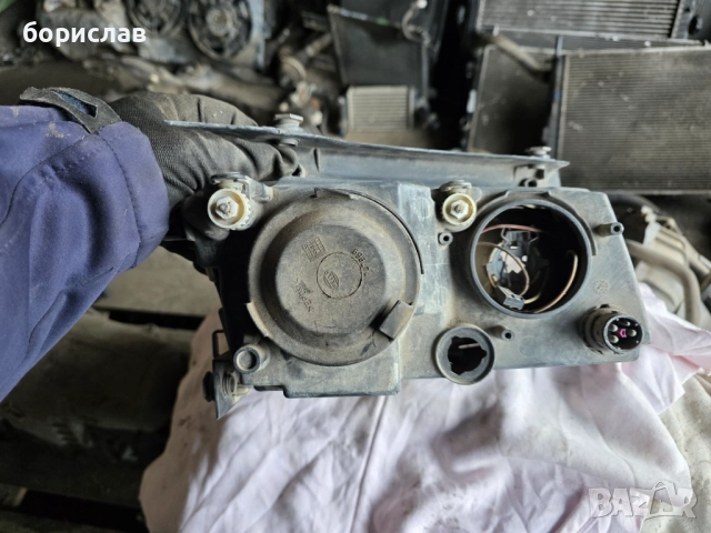 Ляв фар за Фолксваген Пасат б5 , снимка 3 - Части - 52355711