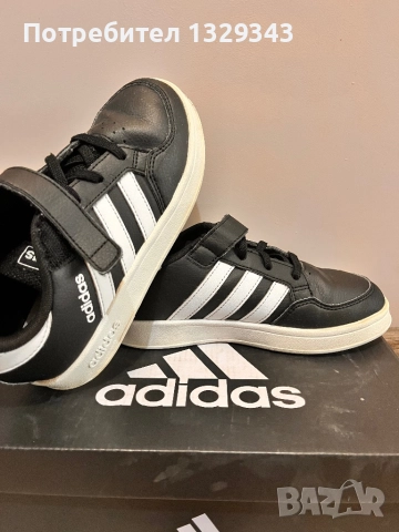 Детски маратонки ADIDAS, снимка 3 - Детски маратонки - 51606988