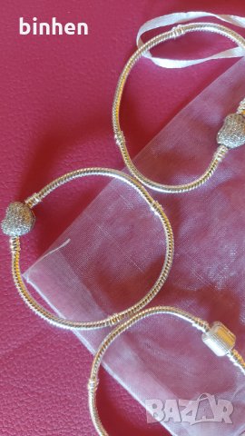 Гривни тип Pandora, снимка 2 - Гривни - 32931982