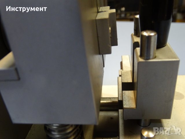 автоматична машина за правене на прорези CEAST type 6816 NOTCHVIS, снимка 9 - Други инструменти - 40144524