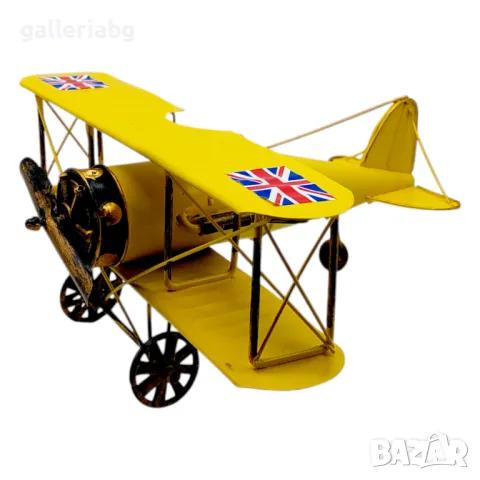 Сувенирен метален самолет, снимка 3 - Антикварни и старинни предмети - 50402128