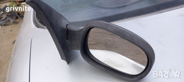 Дясно огледало Renault Clio II, снимка 2 - Части - 36489567