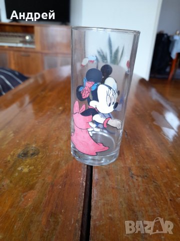 Стара чаша Мики,Мини Маус