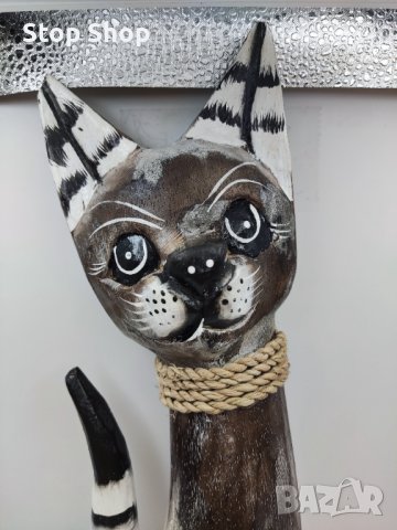 Котка дърворезба Индонезия 