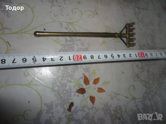 Бронзова фигура пластика гребло 