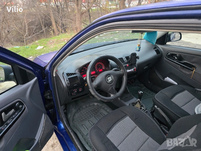 Seat Ibiza 1.4 с газово , снимка 3 - Автомобили и джипове - 53386998