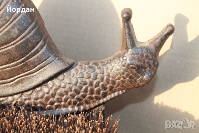 Четка за почистване на обувки с чугунена стойка, снимка 3 - Други ценни предмети - 43895938