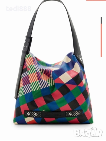 нова чанта Desigual, снимка 5 - Чанти - 51796869