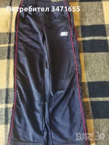 Анцуг  NIKE