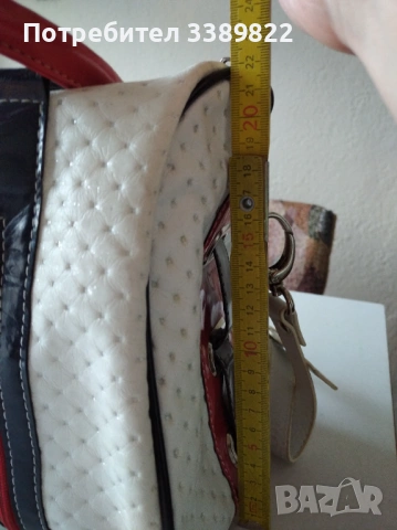 Дамска чанта , снимка 5 - Чанти - 53597303