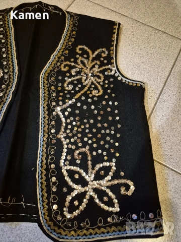 Автентичен елек, снимка 2 - Антикварни и старинни предмети - 53327884