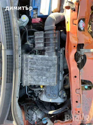 Suzuki Swift 1.3 I НА ЧАСТИ сузуки суифт 1.3 бензин key less, снимка 9 - Автомобили и джипове - 47454347