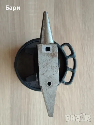 Стара малка бижутерска наковалня, снимка 7 - Колекции - 50439942