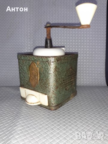 Стара aнтикварна мелничка., снимка 2 - Антикварни и старинни предмети - 32824863