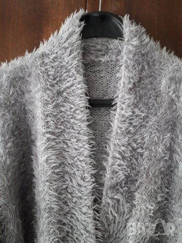 Пухкава жилетка сива, снимка 2 - Жилетки - 26830566