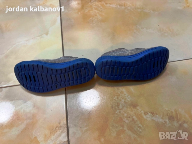 Подарявам - детски топленки номер 27 стелка 16,5см., снимка 2 - Детски гуменки - 53585373