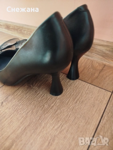 Дамски обувки , снимка 3 - Дамски обувки на ток - 53449604