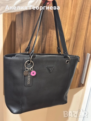 Дамска оригинална чанта Guess