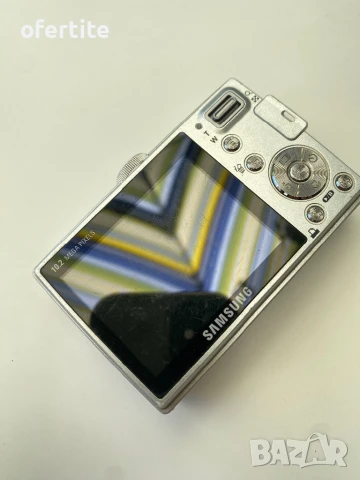 ✅ Samsung 🔝 L210, снимка 5 - Фотоапарати - 50843359