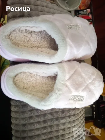 Дамски пантофи чехли в светло лилаво нови номер 40 стелка 25.5 см зимни., снимка 2 - Пантофи - 47641558