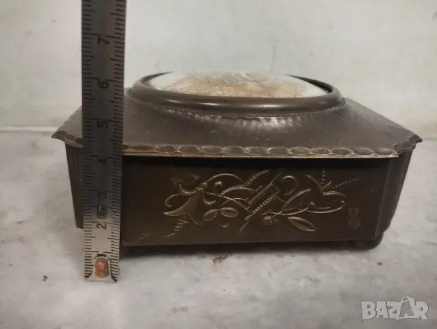 стара кутия арт деко, снимка 5 - Антикварни и старинни предмети - 47547430