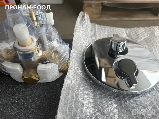 Термостатен смесител за баня, снимка 4 - Смесители - 49696590