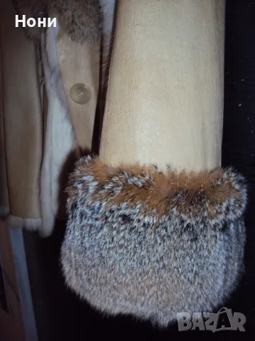 Дамски кожух на INOCHI с яка и ръкавели от лисица, снимка 5 - Палта, манта - 48226536